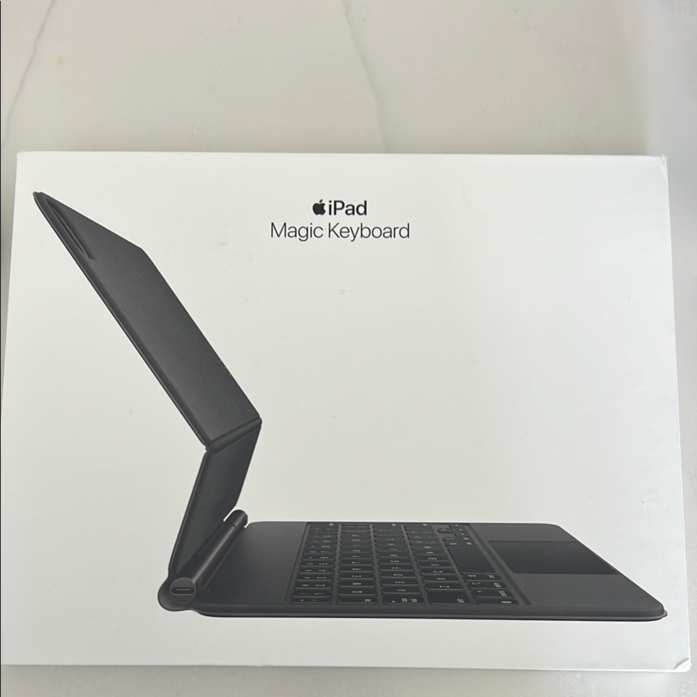 Apple iPad Magic Keyboard - Sleek Black Design